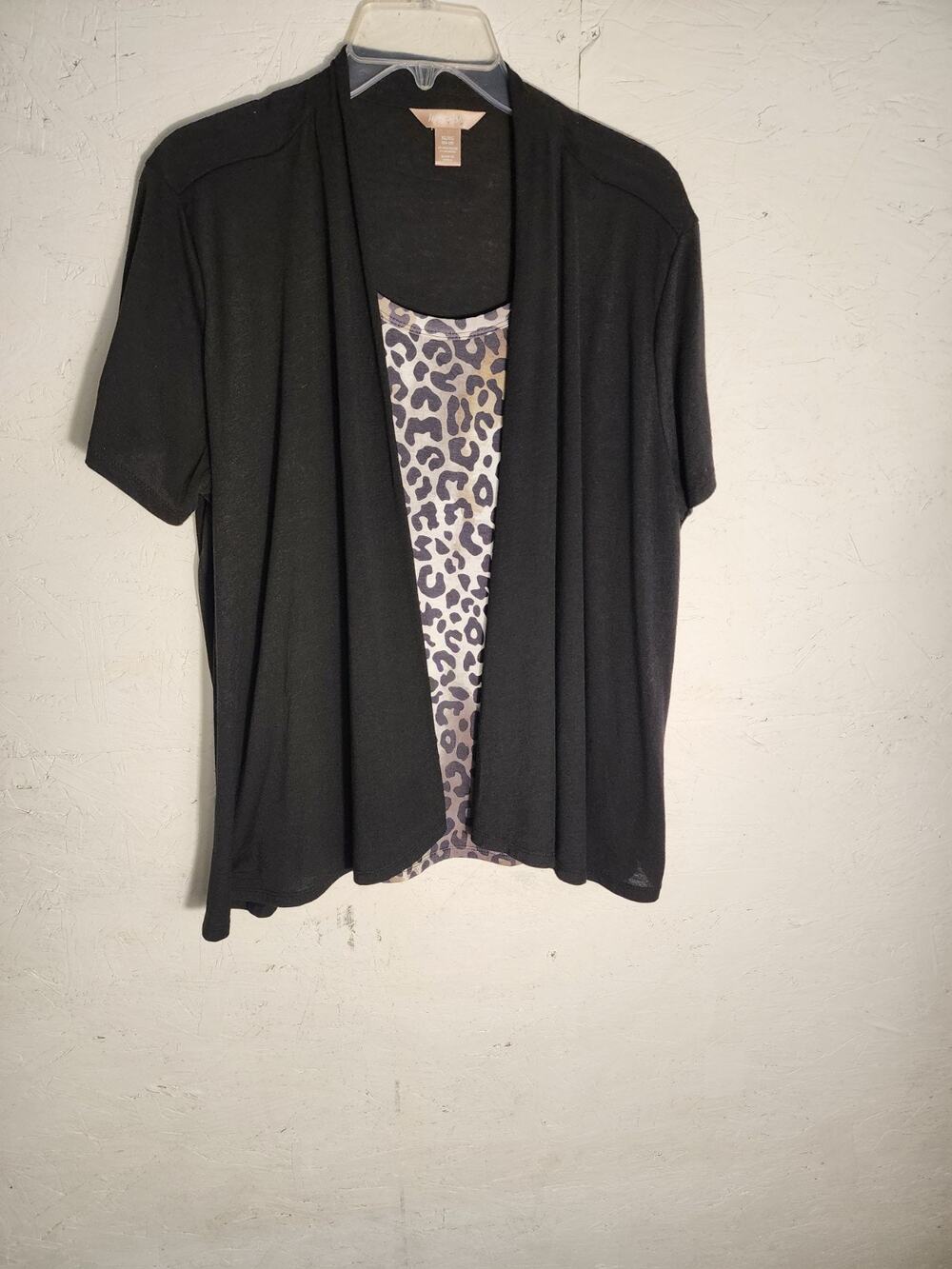 White Stage Leapord Blouse XL (16 - 18